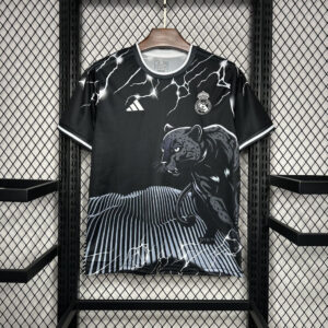Real Madrid 'Panther Thunder' Special Kit"